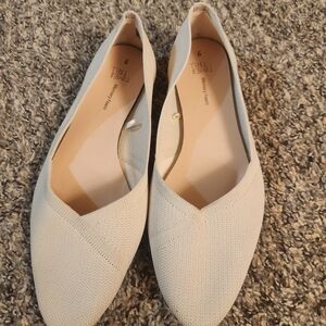 Time and Tru Women's Cream Flats